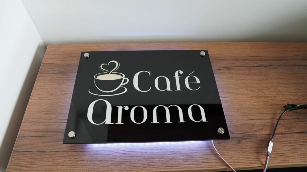 Firemné označenie Café Aroma